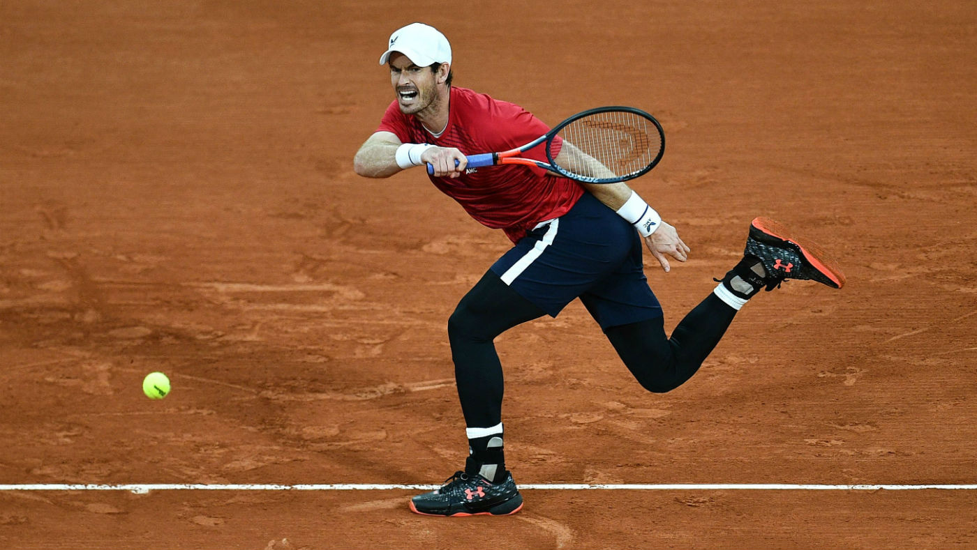 Andy Murray lost 6-1, 6-3, 6-2 against Stan Wawrinka in the French Open first round  