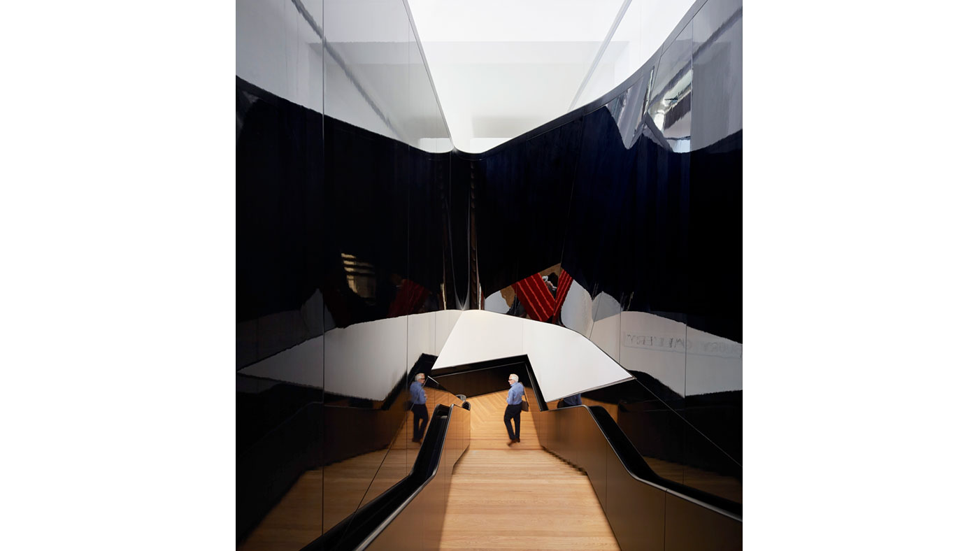 056_descending-staircase-the-va-exhibition-road-quarter-designed-by-al_a-chuftoncrow.jpg