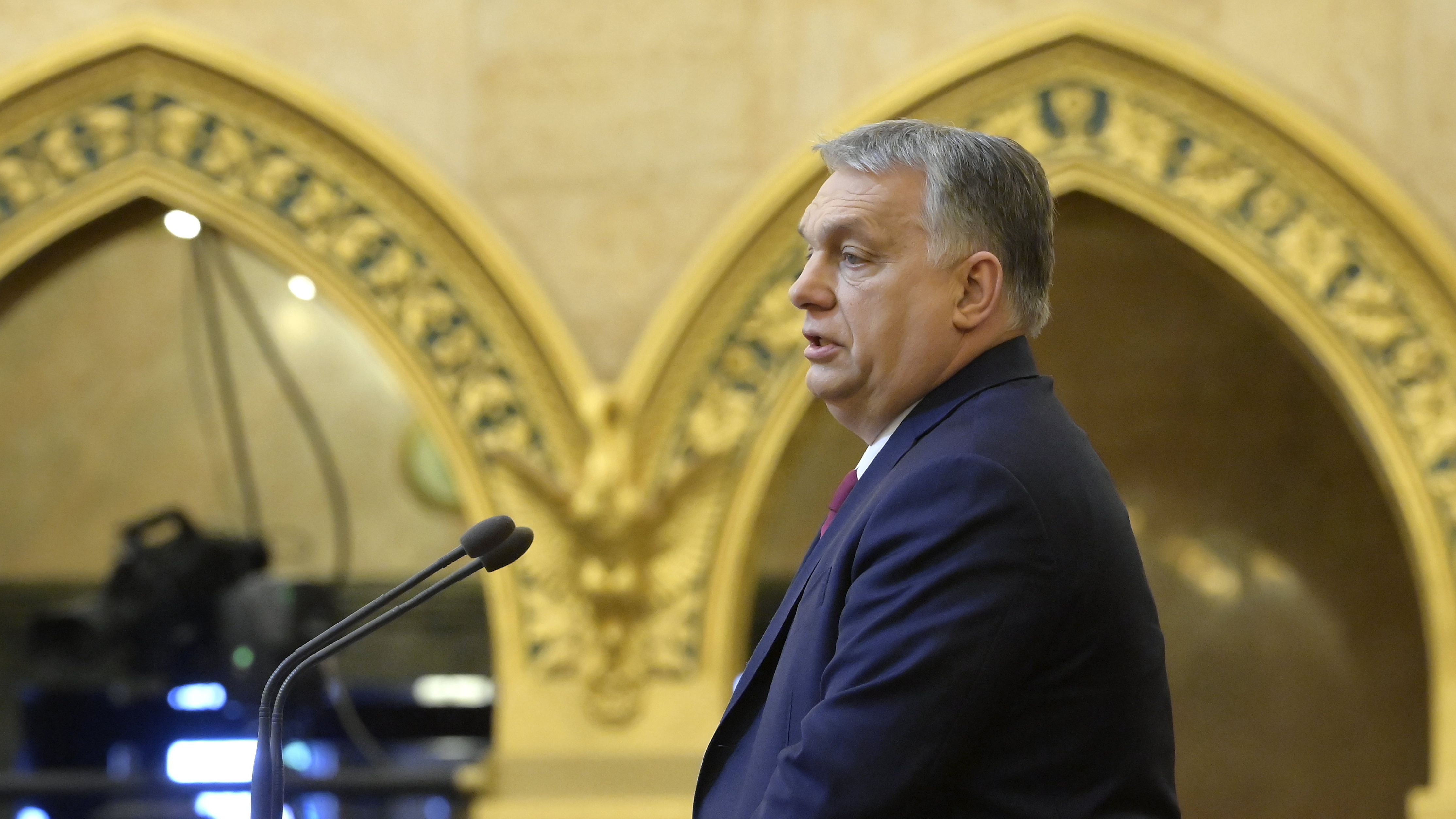 Viktor Orban addresses the Hungarian parliament in Budapest