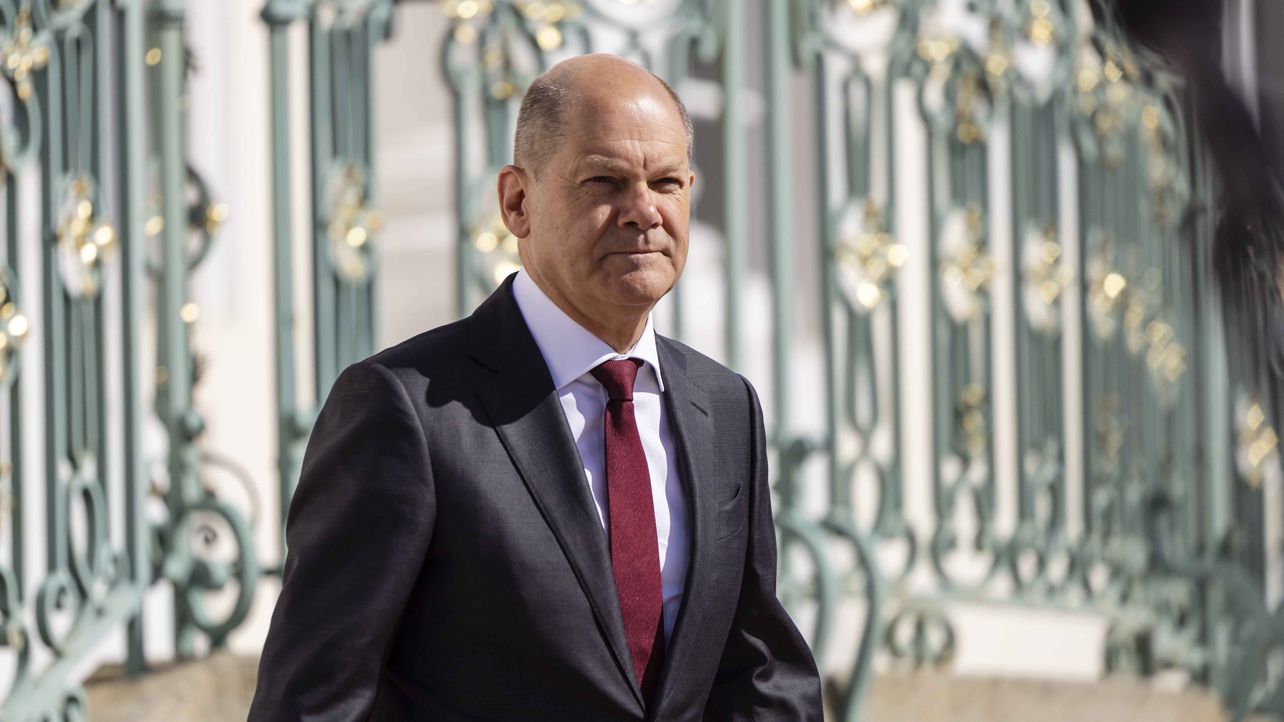German Chancellor Olaf Scholz has backed a move away from Russian gas