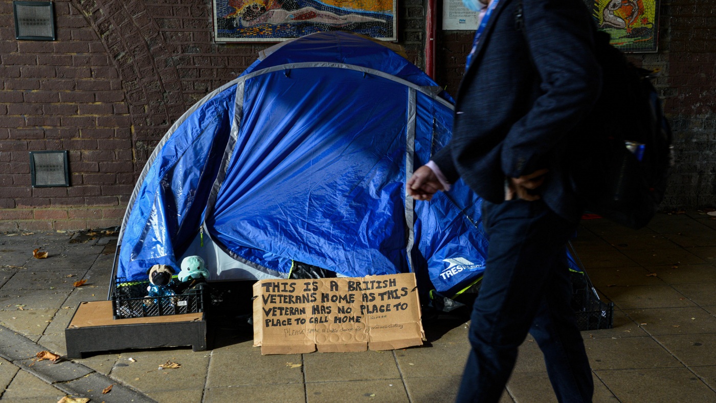 Homeless person&#039;s tent in London